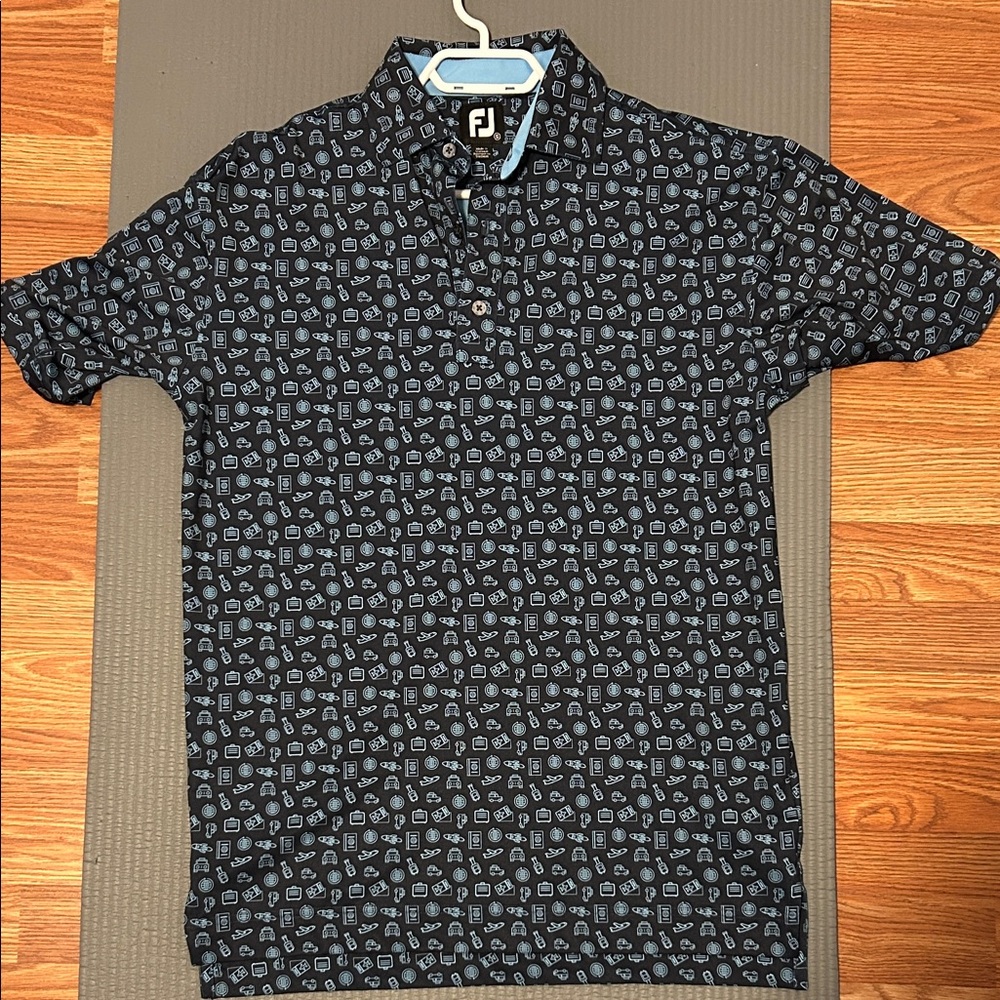 FootJoy Men's Polo with Navy and Light Blue “Travel” Design